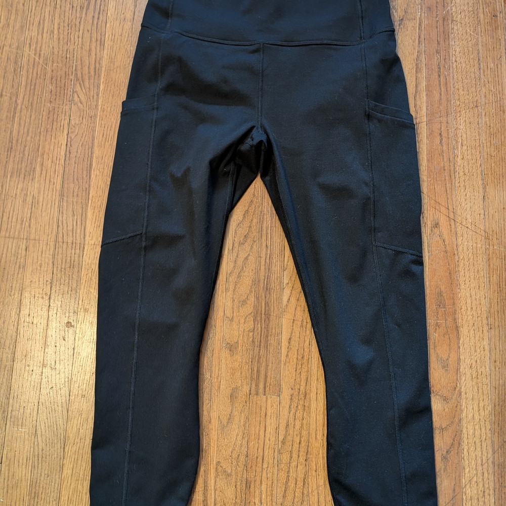 Power hold By Fabletics  Black Leggings with Pockets Size M